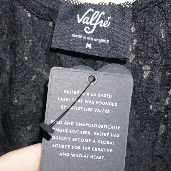 Venice Lace Bodysuit - Picture 4 of 4